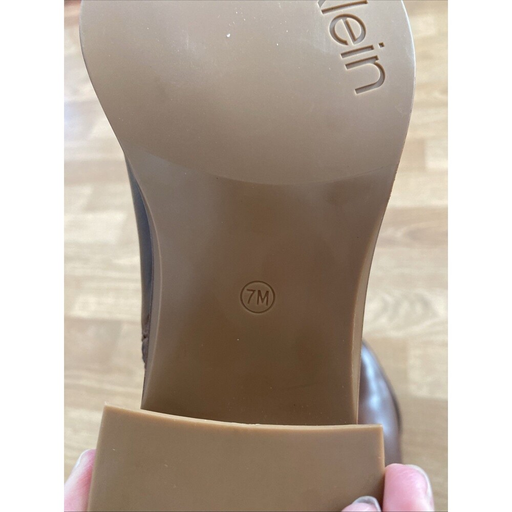 Calvin Klein Jasen Buckle Strap Block Heel Ankle Bootie Brown Size 7M $139 MSRP - Picture 16 of 16